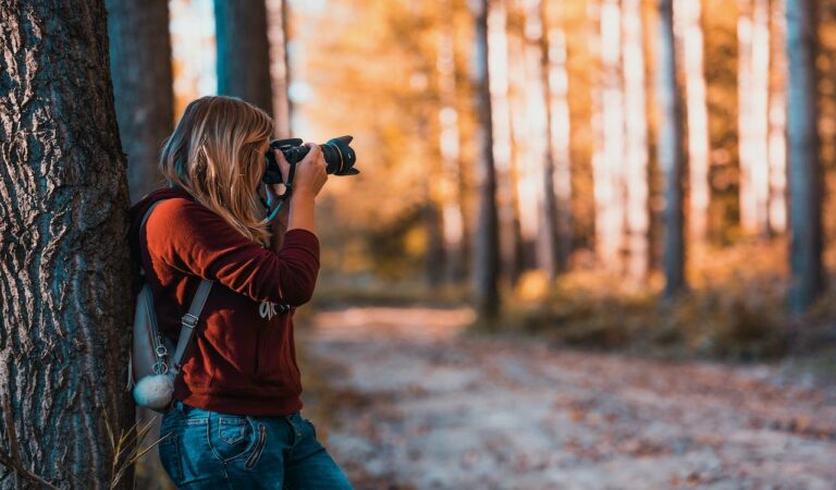 Подробнее о статье Почему начинающему фотографу проще учиться с помощью беззеркальной камеры?